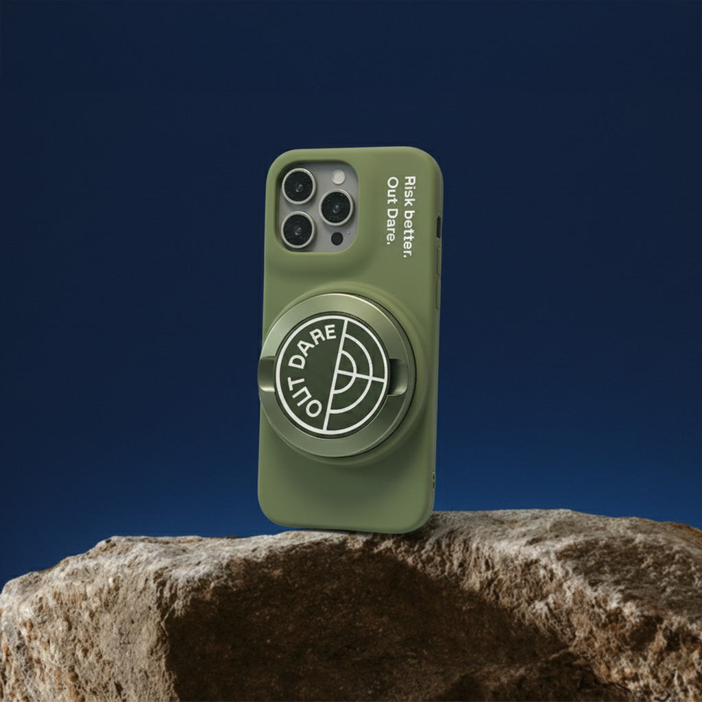 OUT DARE Tools coque iPhone 16 Pro Max noire